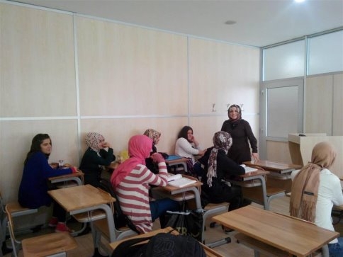 Akyazı Belediyesi Bilgi Ve Kültür Evi Ders Kayıtları Başladı